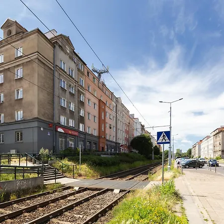 Kartuska Modern By Bookinghost *