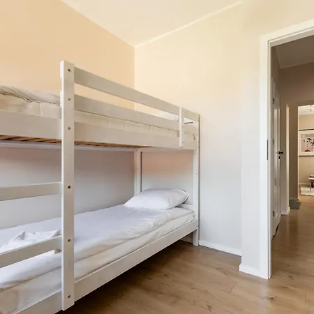 Apartman Kartuska Modern By Bookinghost