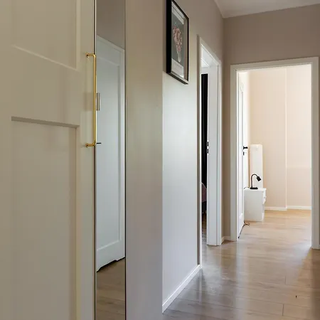 Apartman Kartuska Modern By Bookinghost *