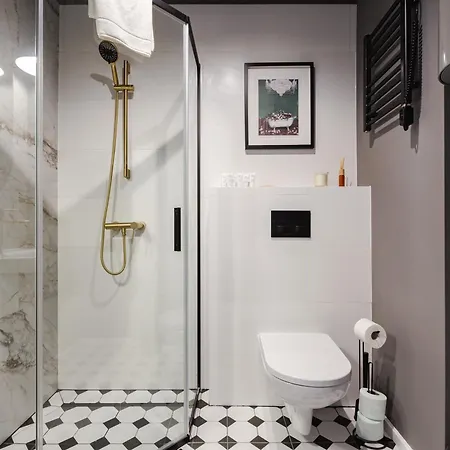 Kartuska Modern By Bookinghost *