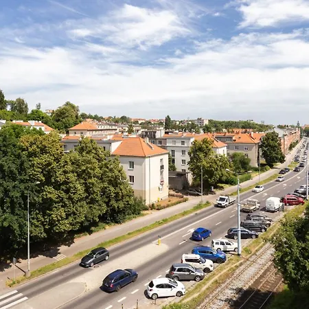 Kartuska Modern By Bookinghost