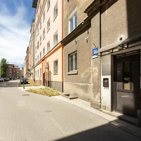 Kartuska Modern By Bookinghost * Gdansk