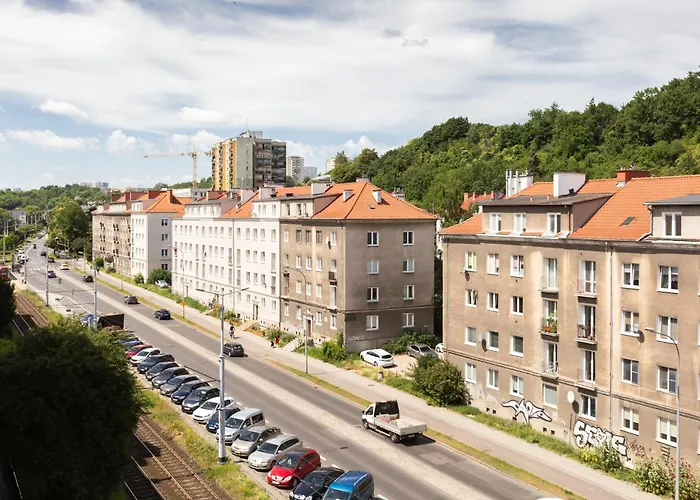 Kartuska Modern By Bookinghost Гданьск