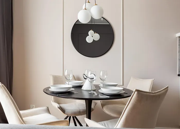 Kartuska Modern By Bookinghost * Гданьск